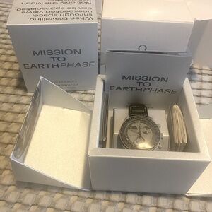 Swatch x Omega Earthphase 
Limited edition